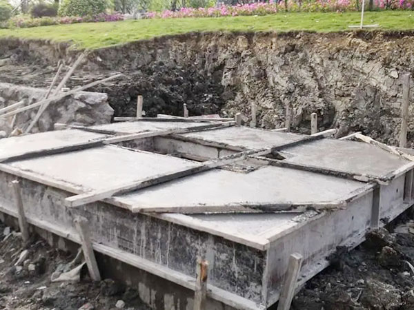 广东东莞工业园电力井