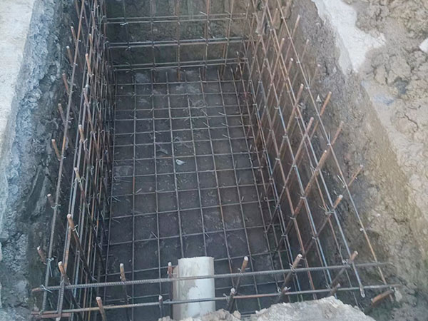电缆井扎钢筋